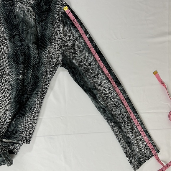 Olivia Rae L/M Snakeskin Crop Top - Picture 12 of 12